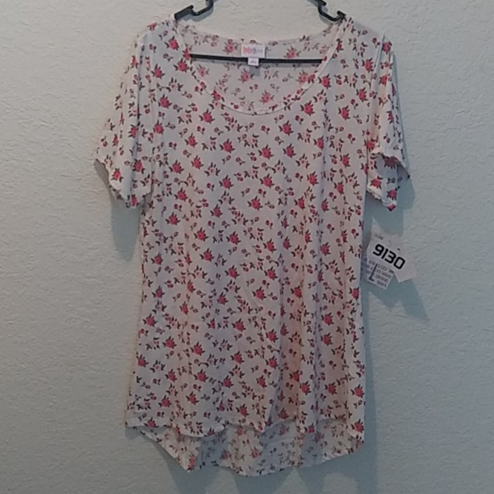 Lularoe Classic Tee